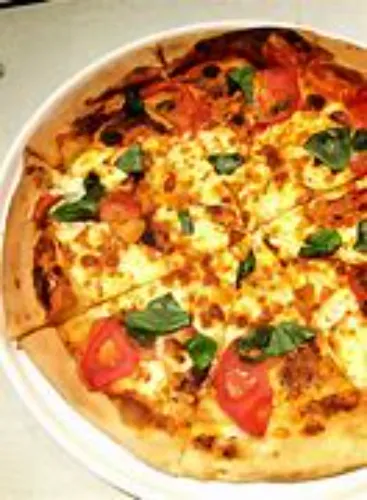 Veg Margaret Pizza